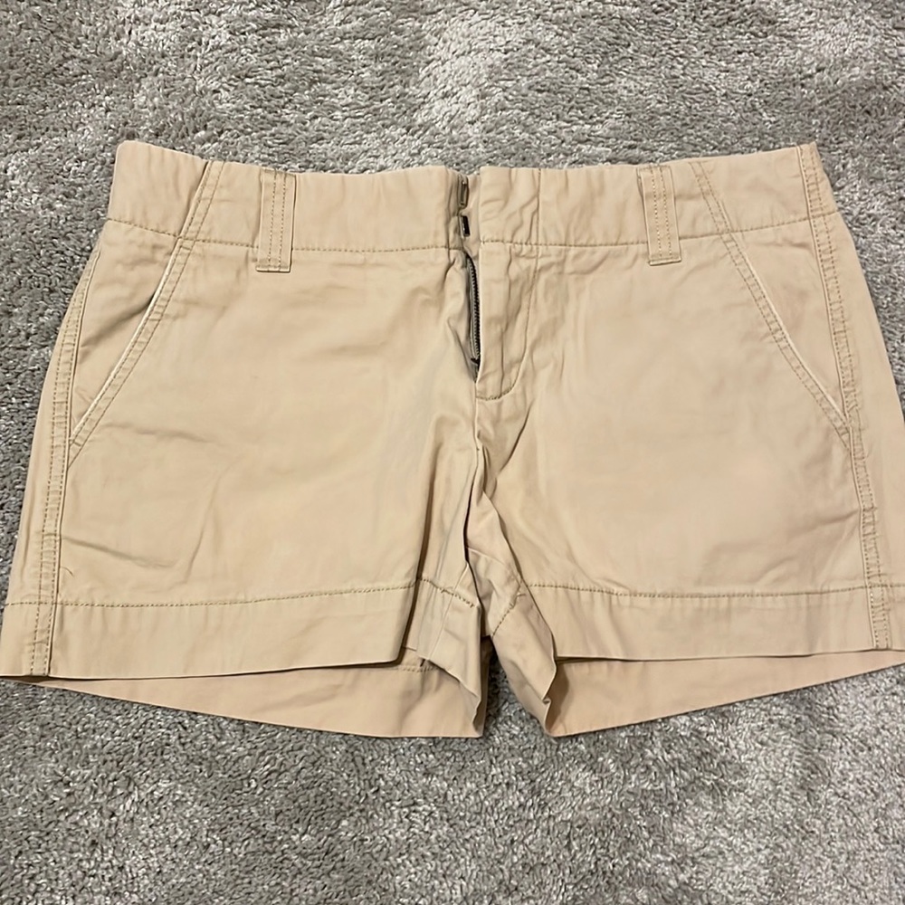 Gap pre owned shorts size 10